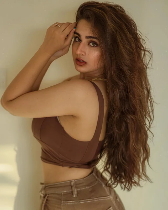 Erotic photos of ayesha khan indian model