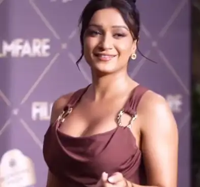 shefali-bagga-hot-photo3799338 Photos